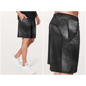 Lululemon Pace Breaker Out Of Mind Short Lined 9" Ocean Spray Ice Grey Black Med